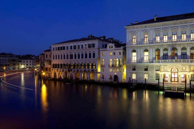 Key Location Near Palazzo Grassi Villa Venedik Dış mekan fotoğraf