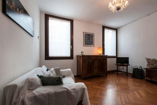 Key Location Near Palazzo Grassi Villa Venedik Dış mekan fotoğraf